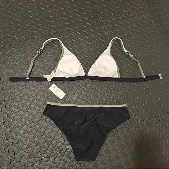 Cupshe Olive and Black Bikini Set - Picture 5 of 7